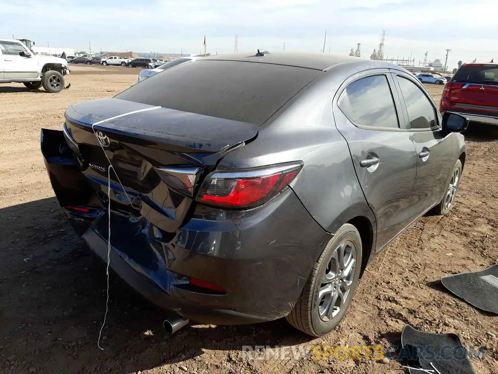 4 Photograph of a damaged car 3MYDLBYV0KY521623 TOYOTA YARIS 2019