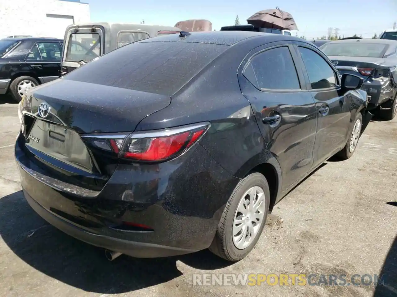 4 Фотография поврежденного автомобиля 3MYDLBYV0KY522268 TOYOTA YARIS 2019