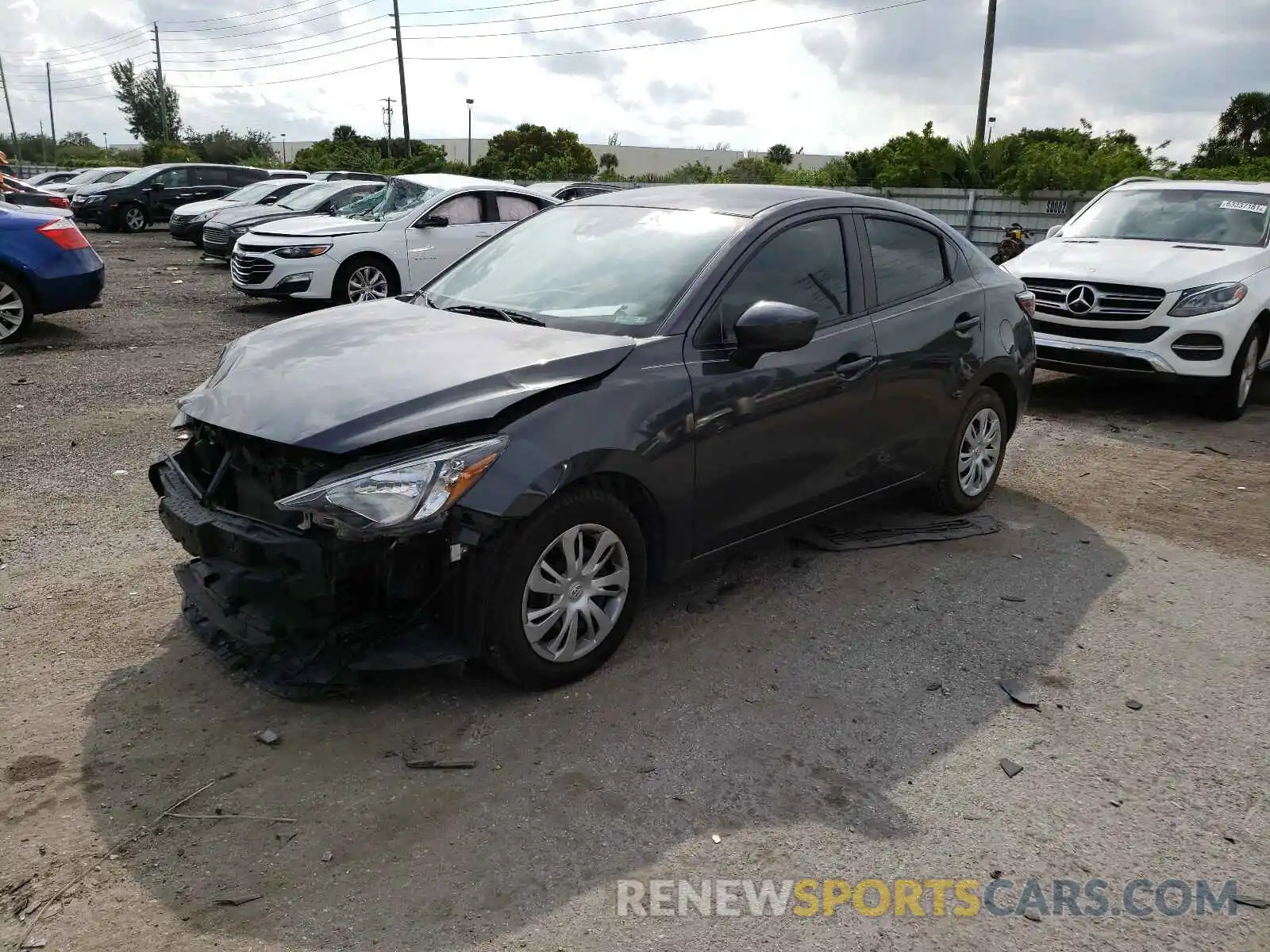 2 Photograph of a damaged car 3MYDLBYV0KY522416 TOYOTA YARIS 2019