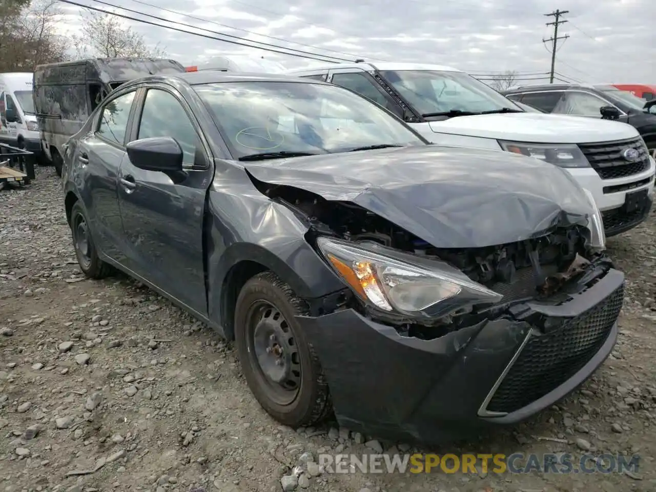 9 Photograph of a damaged car 3MYDLBYV0KY522836 TOYOTA YARIS 2019