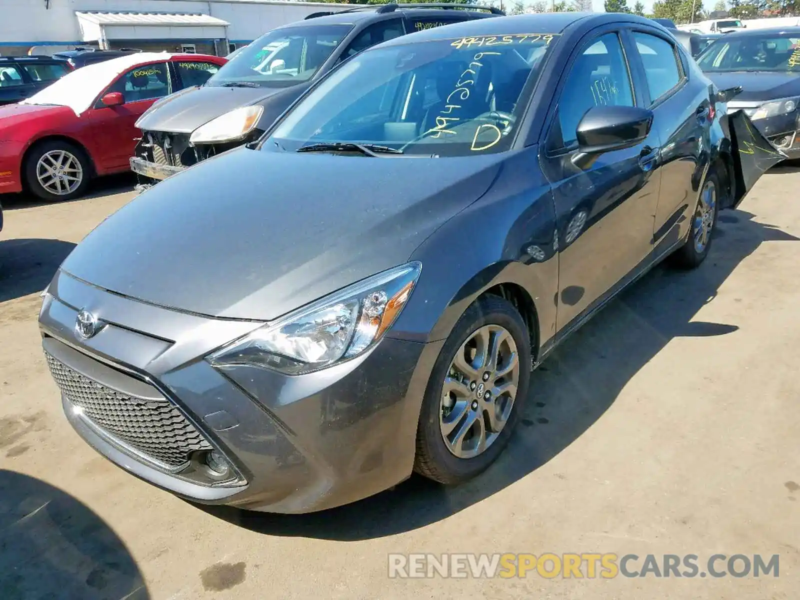 2 Photograph of a damaged car 3MYDLBYV0KY523338 TOYOTA YARIS 2019