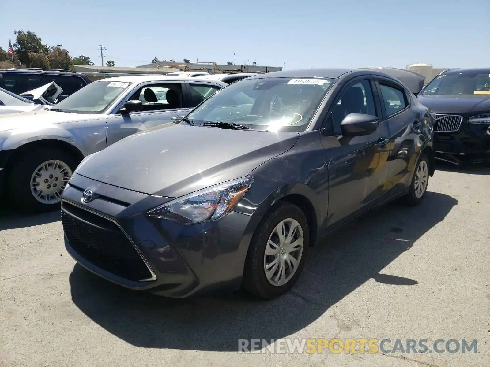 2 Photograph of a damaged car 3MYDLBYV0KY524196 TOYOTA YARIS 2019