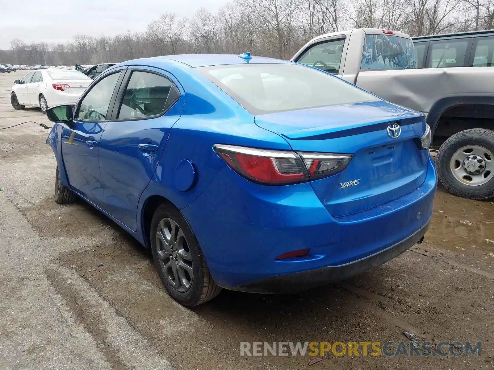 3 Photograph of a damaged car 3MYDLBYV0KY524778 TOYOTA YARIS 2019