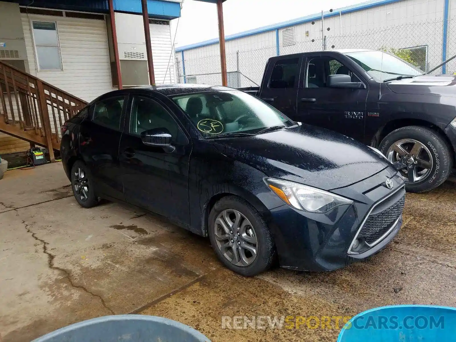 1 Photograph of a damaged car 3MYDLBYV0KY524912 TOYOTA YARIS 2019