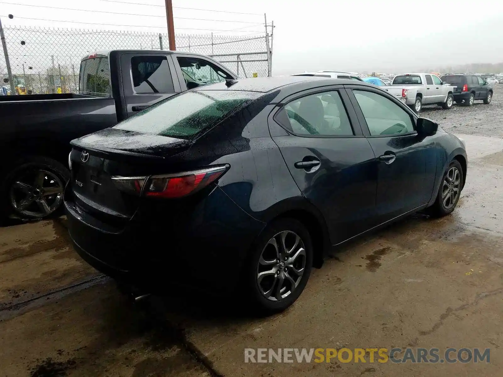 4 Photograph of a damaged car 3MYDLBYV0KY524912 TOYOTA YARIS 2019