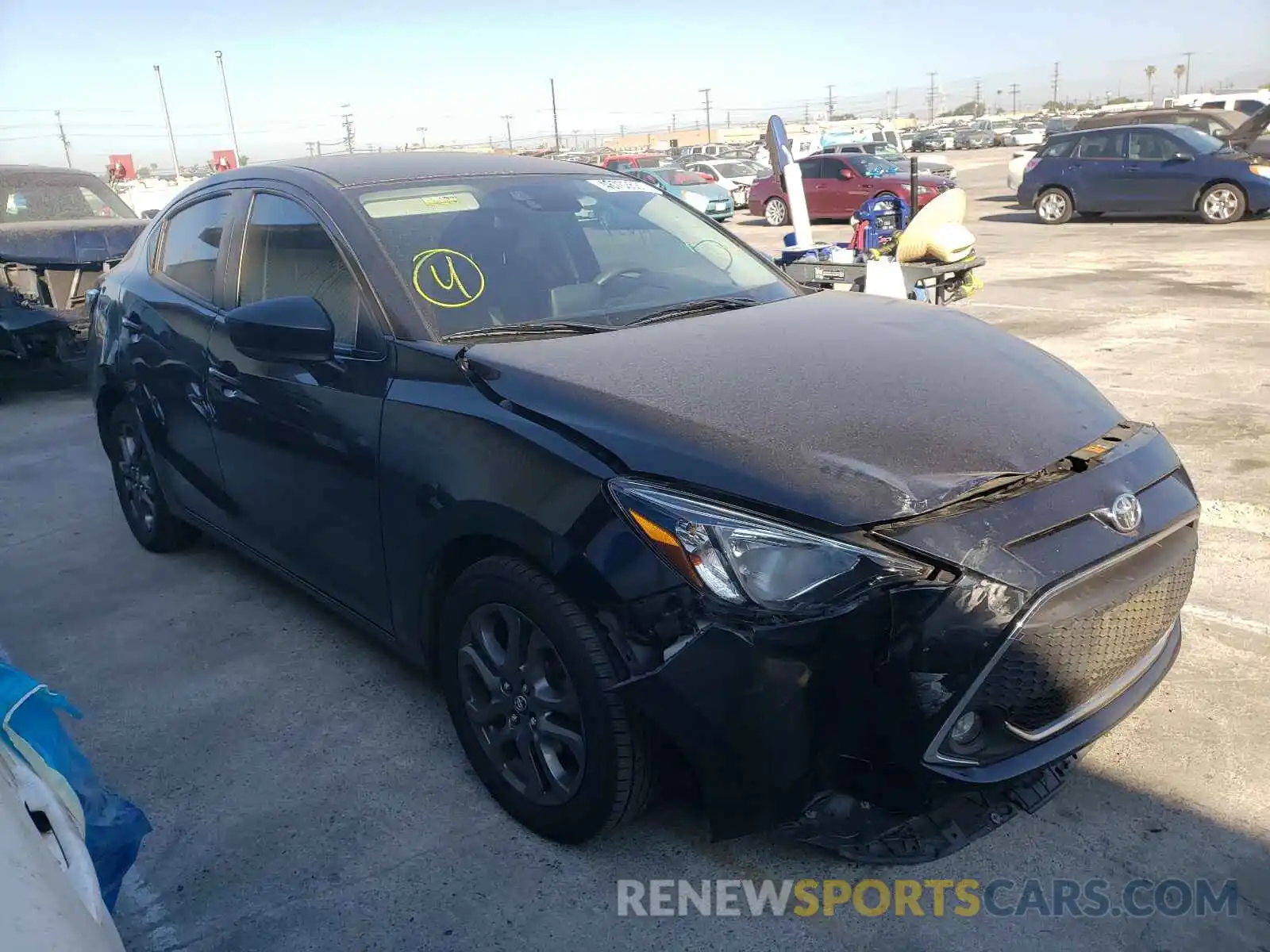 1 Photograph of a damaged car 3MYDLBYV0KY525025 TOYOTA YARIS 2019