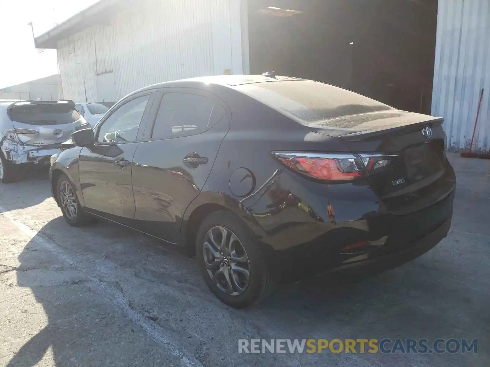 3 Photograph of a damaged car 3MYDLBYV0KY525025 TOYOTA YARIS 2019