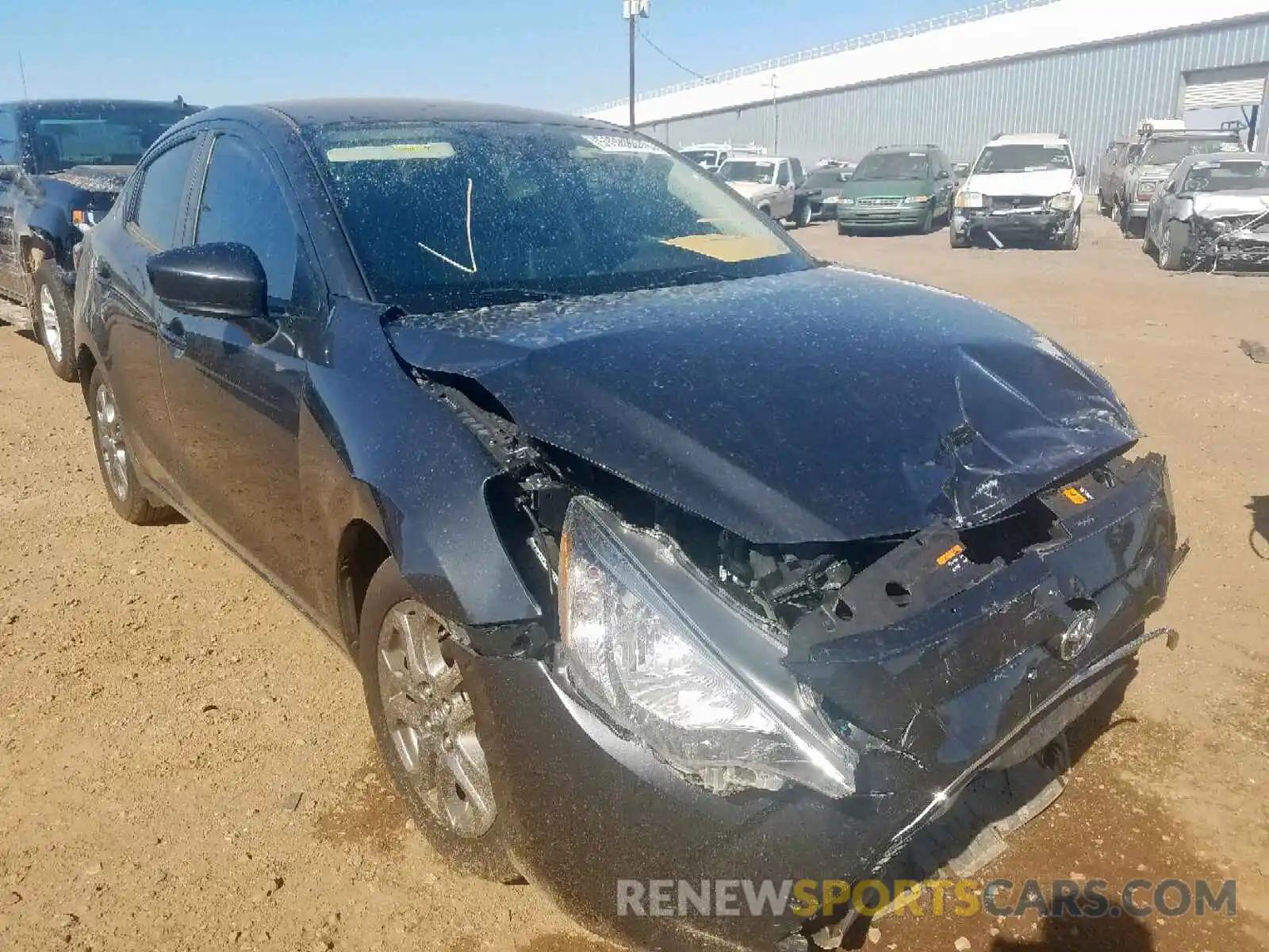 1 Photograph of a damaged car 3MYDLBYV0KY525915 TOYOTA YARIS 2019