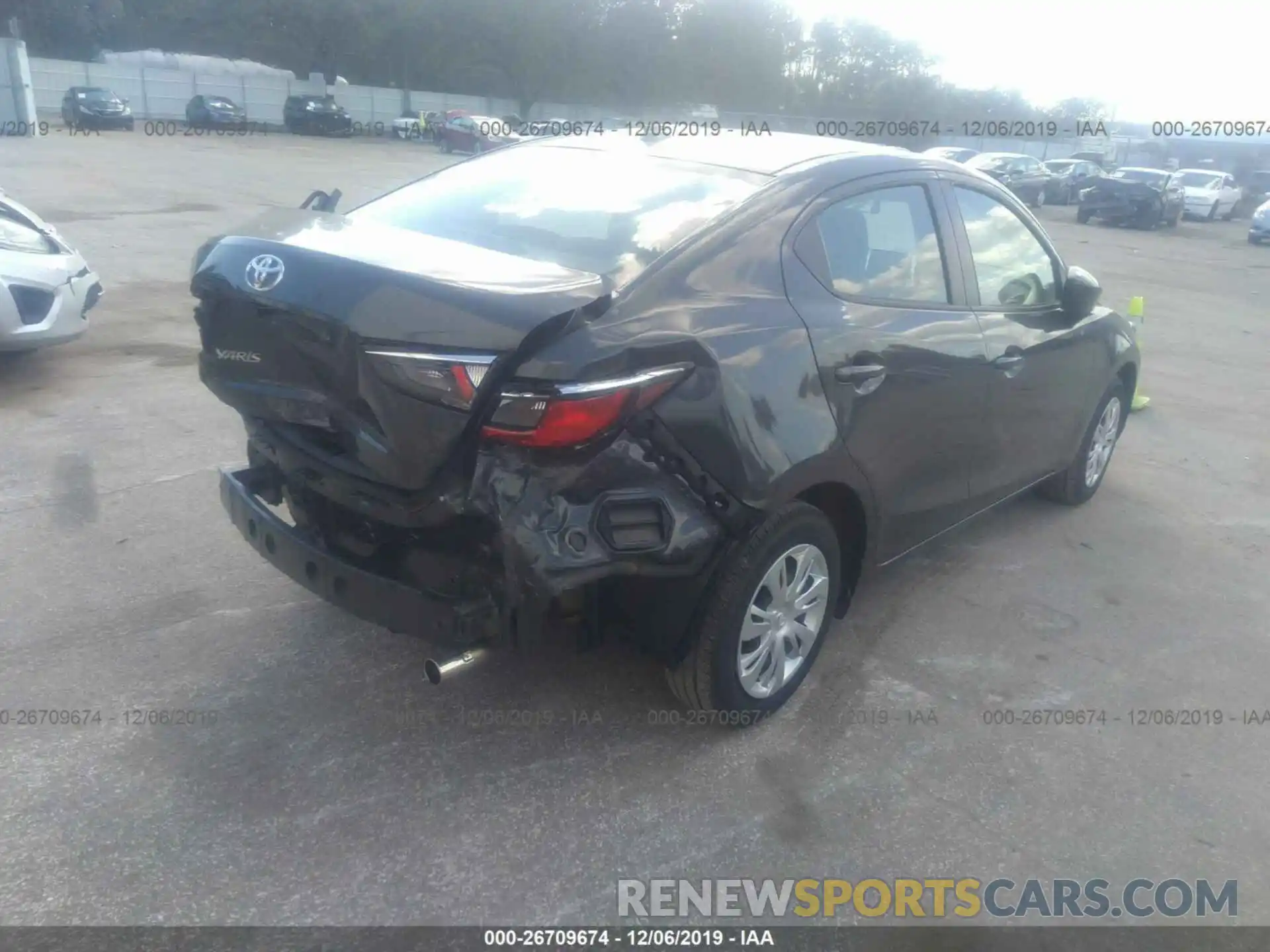 4 Photograph of a damaged car 3MYDLBYV0KY526739 TOYOTA YARIS 2019