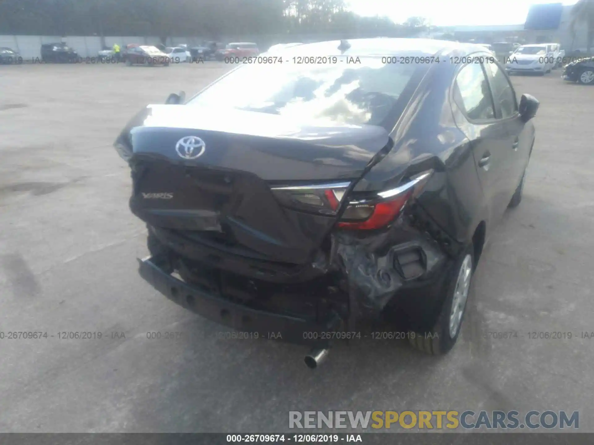 6 Photograph of a damaged car 3MYDLBYV0KY526739 TOYOTA YARIS 2019