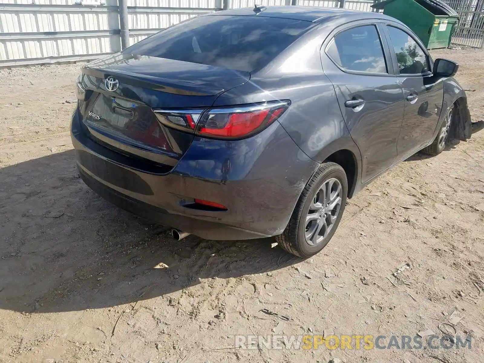 4 Фотография поврежденного автомобиля 3MYDLBYV0KY527518 TOYOTA YARIS 2019