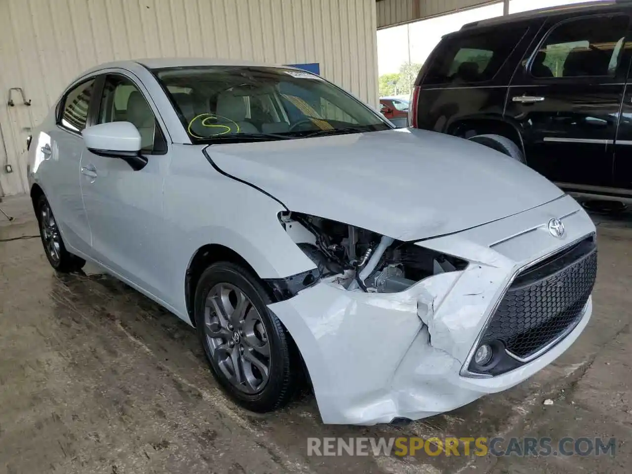 1 Photograph of a damaged car 3MYDLBYV0KY527633 TOYOTA YARIS 2019