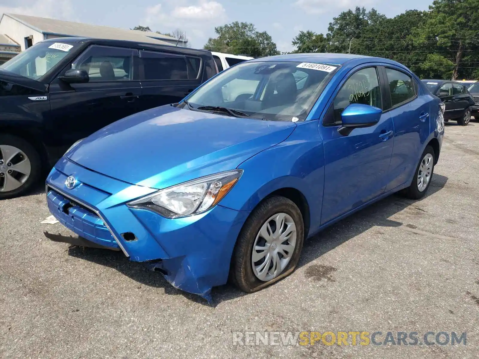 2 Photograph of a damaged car 3MYDLBYV0KY528331 TOYOTA YARIS 2019