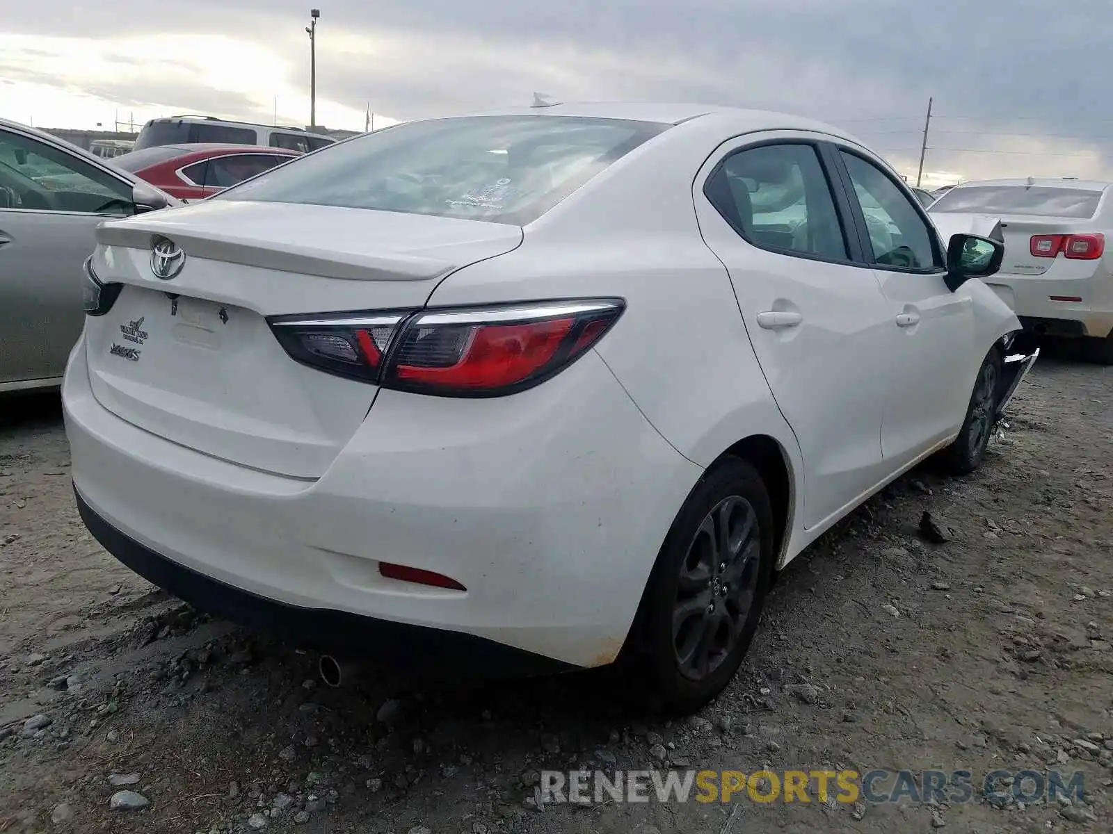 4 Photograph of a damaged car 3MYDLBYV0KY528409 TOYOTA YARIS 2019