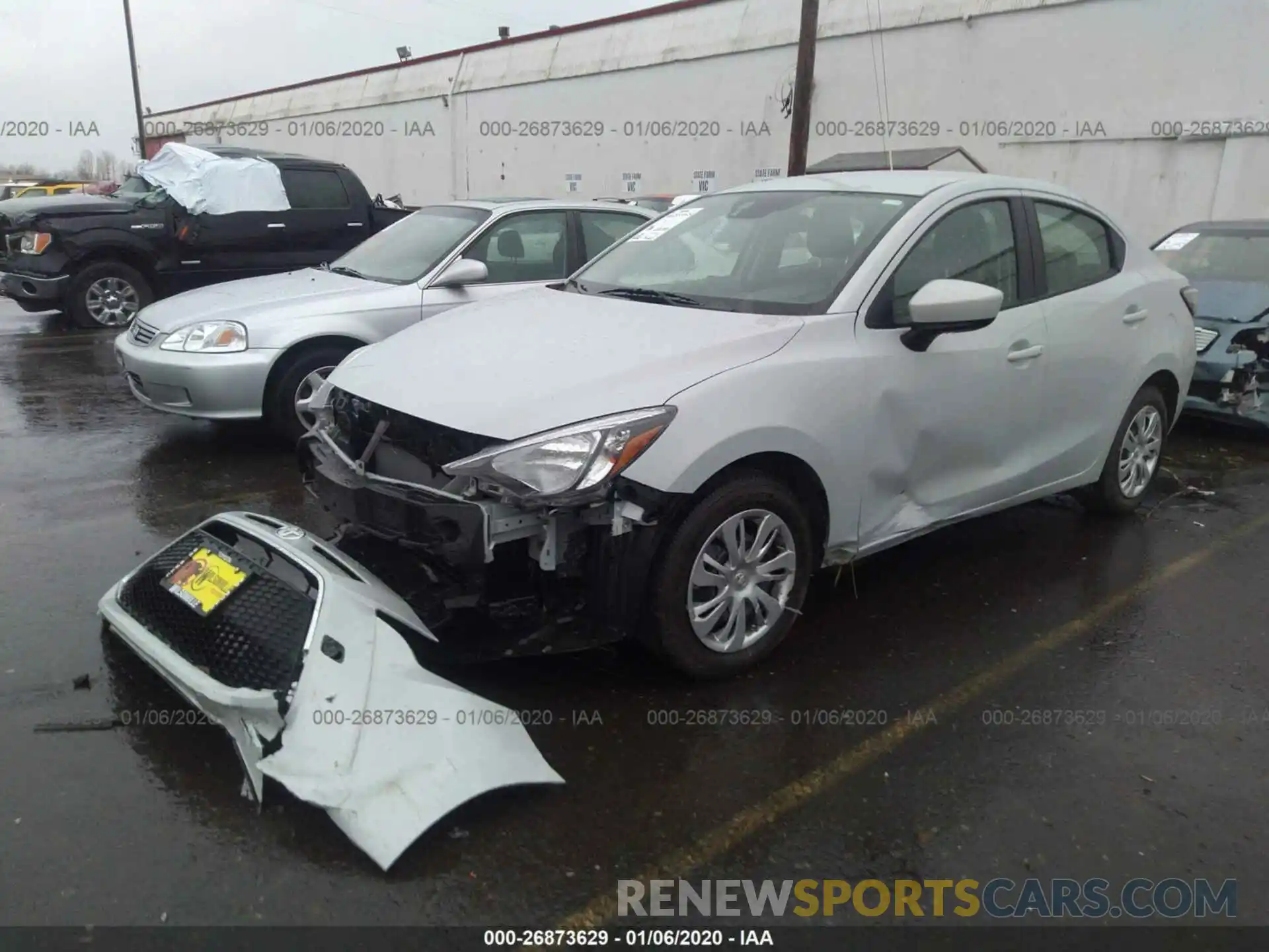 2 Photograph of a damaged car 3MYDLBYV0KY528667 TOYOTA YARIS 2019