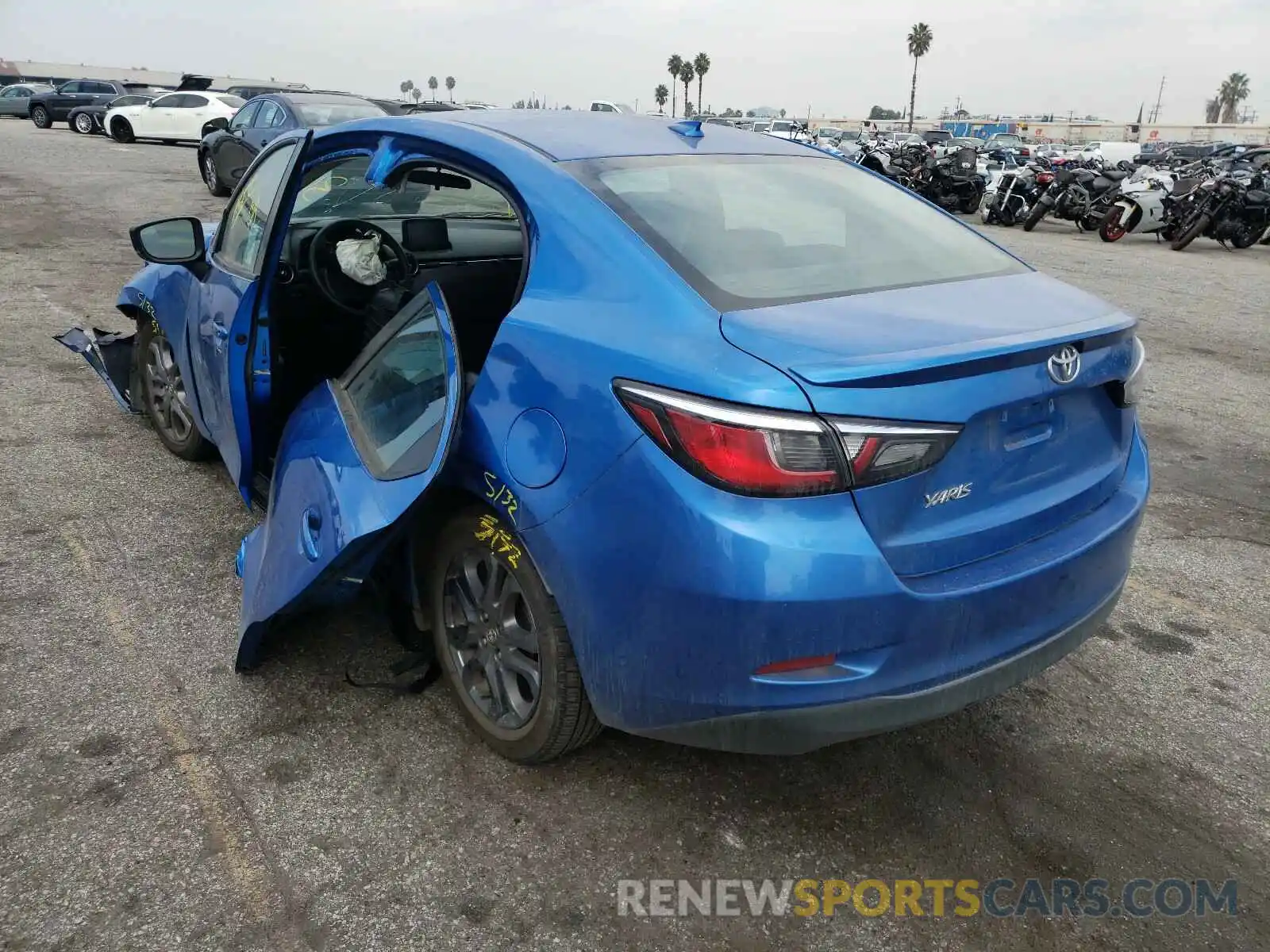 3 Photograph of a damaged car 3MYDLBYV1KY500411 TOYOTA YARIS 2019