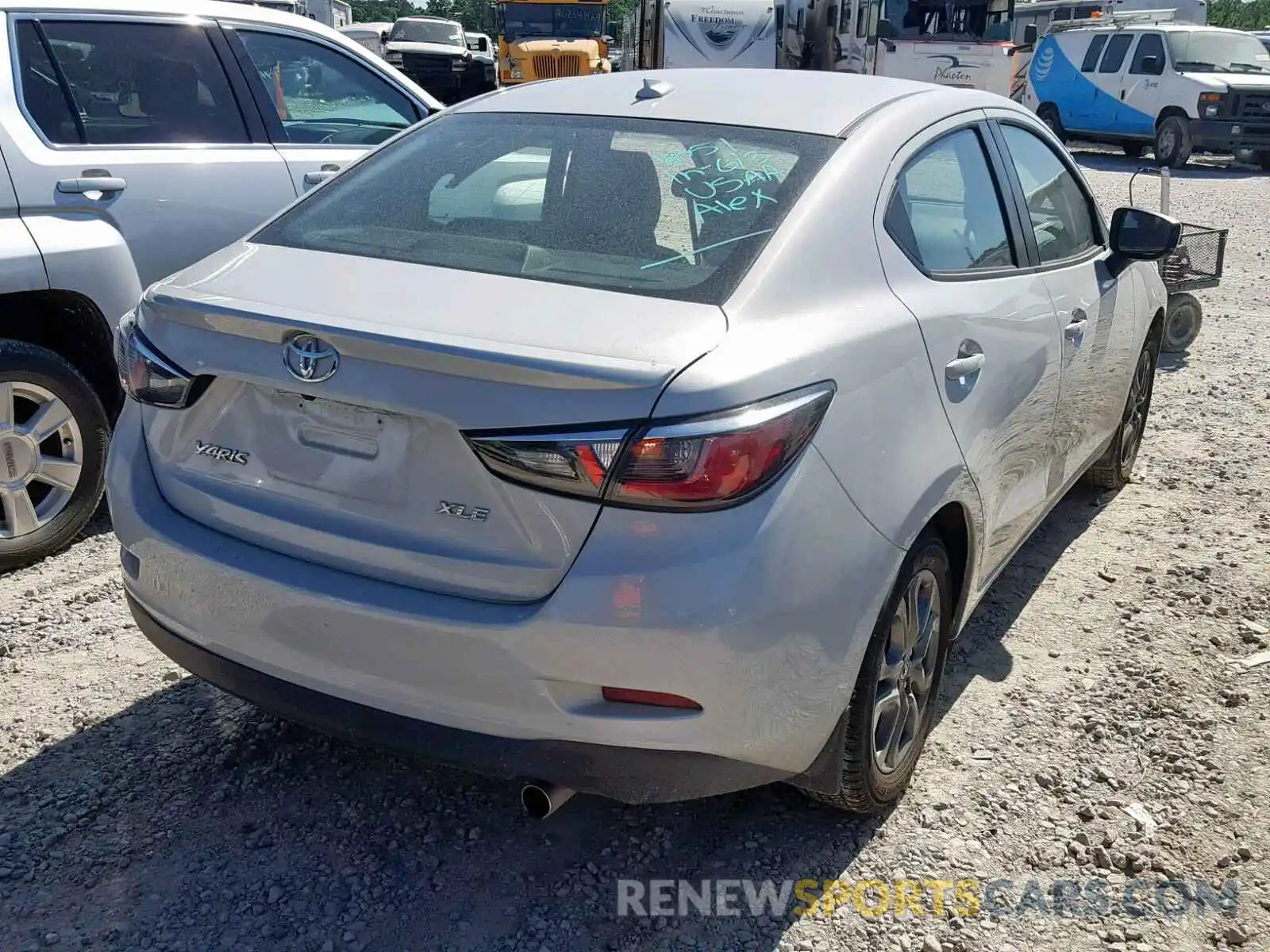 4 Photograph of a damaged car 3MYDLBYV1KY501140 TOYOTA YARIS 2019