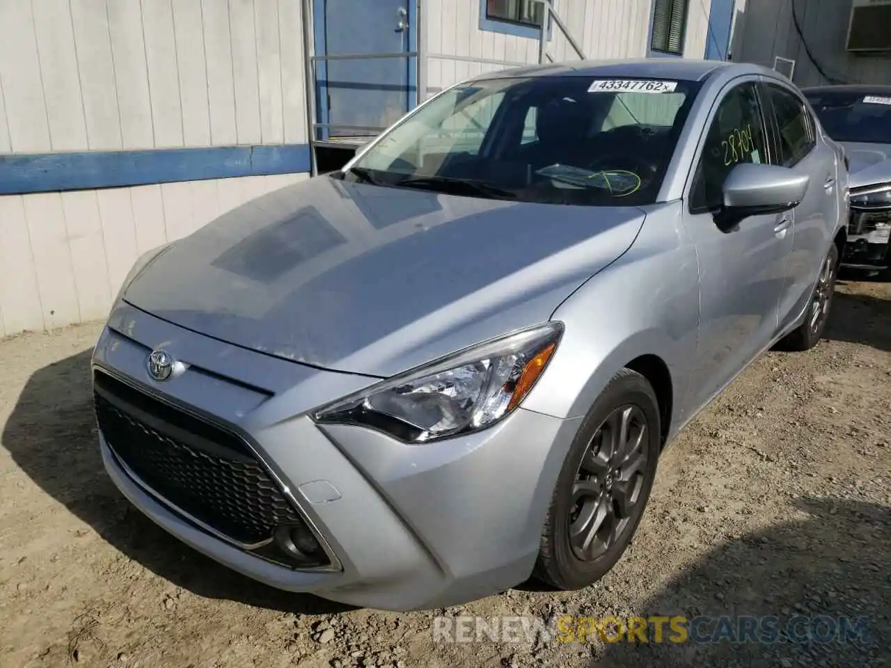 2 Фотография поврежденного автомобиля 3MYDLBYV1KY503356 TOYOTA YARIS 2019