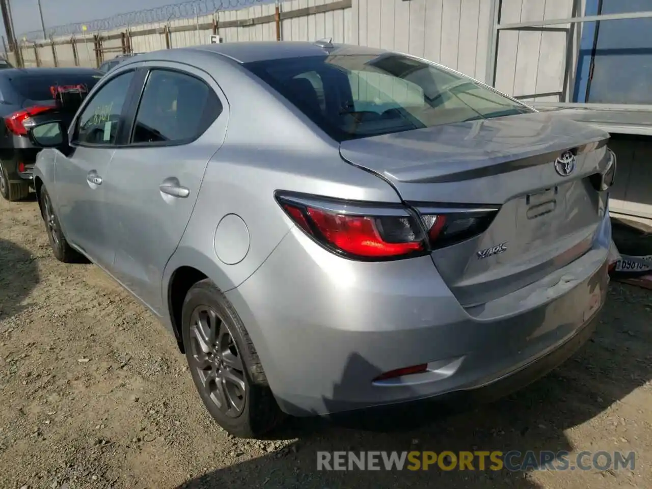 3 Photograph of a damaged car 3MYDLBYV1KY503356 TOYOTA YARIS 2019