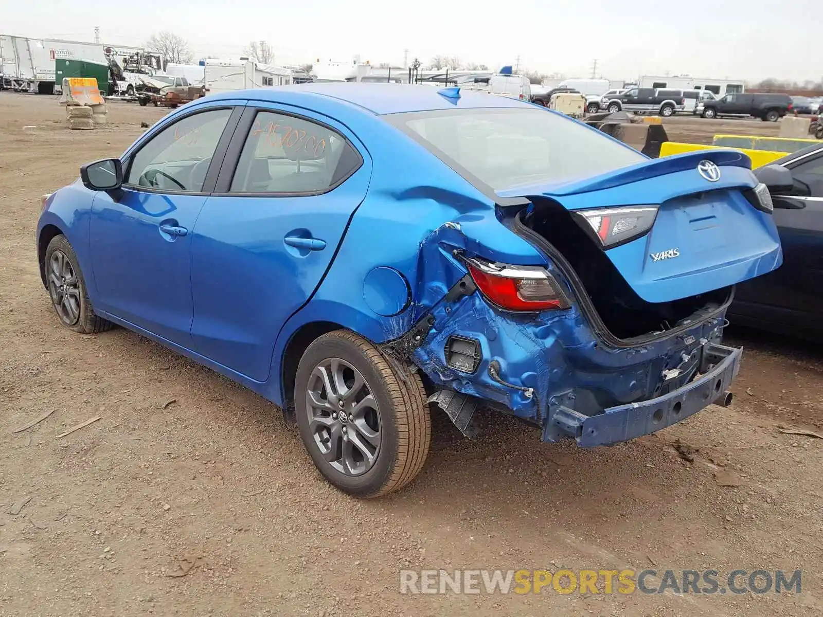 3 Photograph of a damaged car 3MYDLBYV1KY504815 TOYOTA YARIS 2019