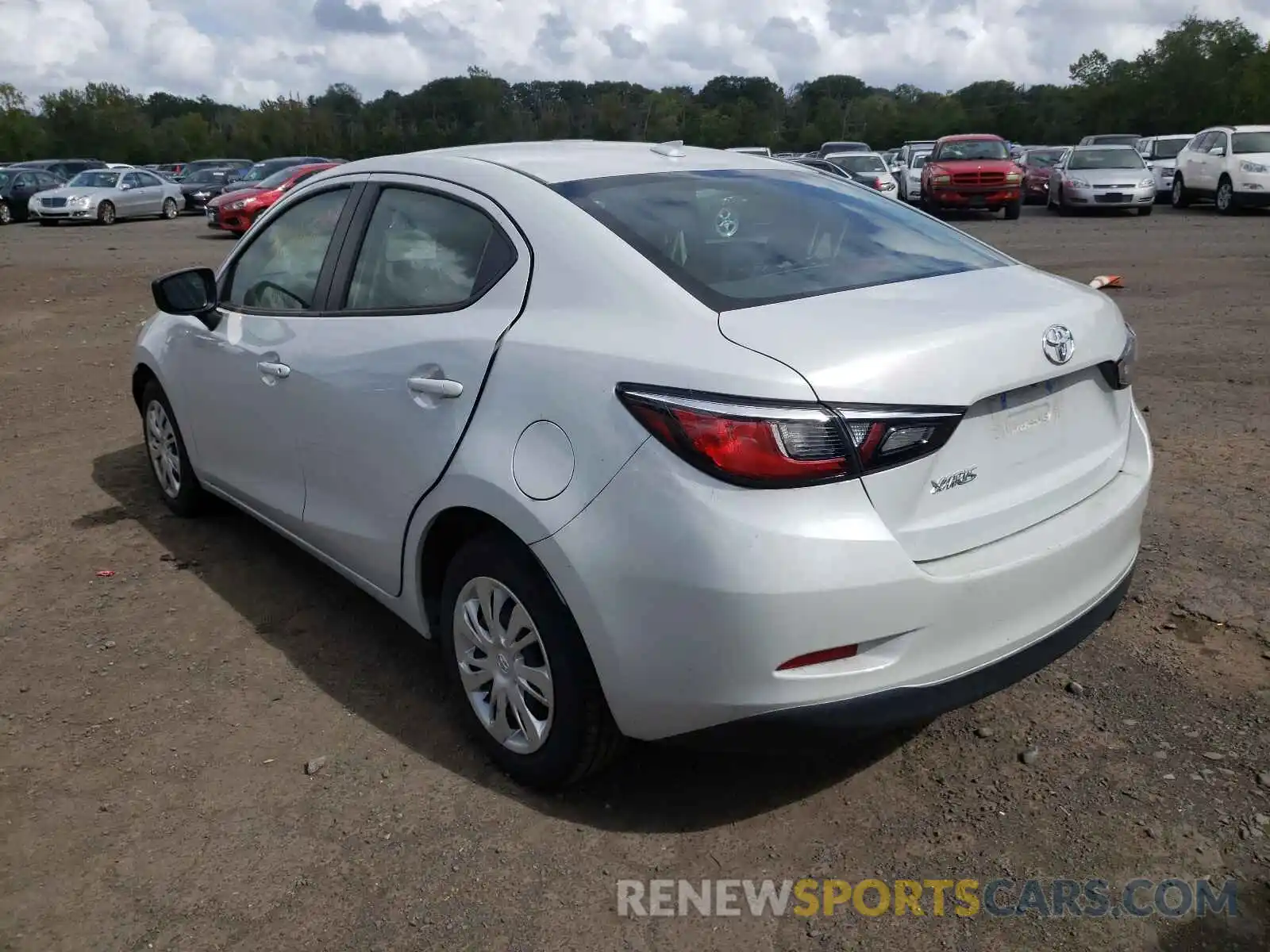 3 Photograph of a damaged car 3MYDLBYV1KY508122 TOYOTA YARIS 2019