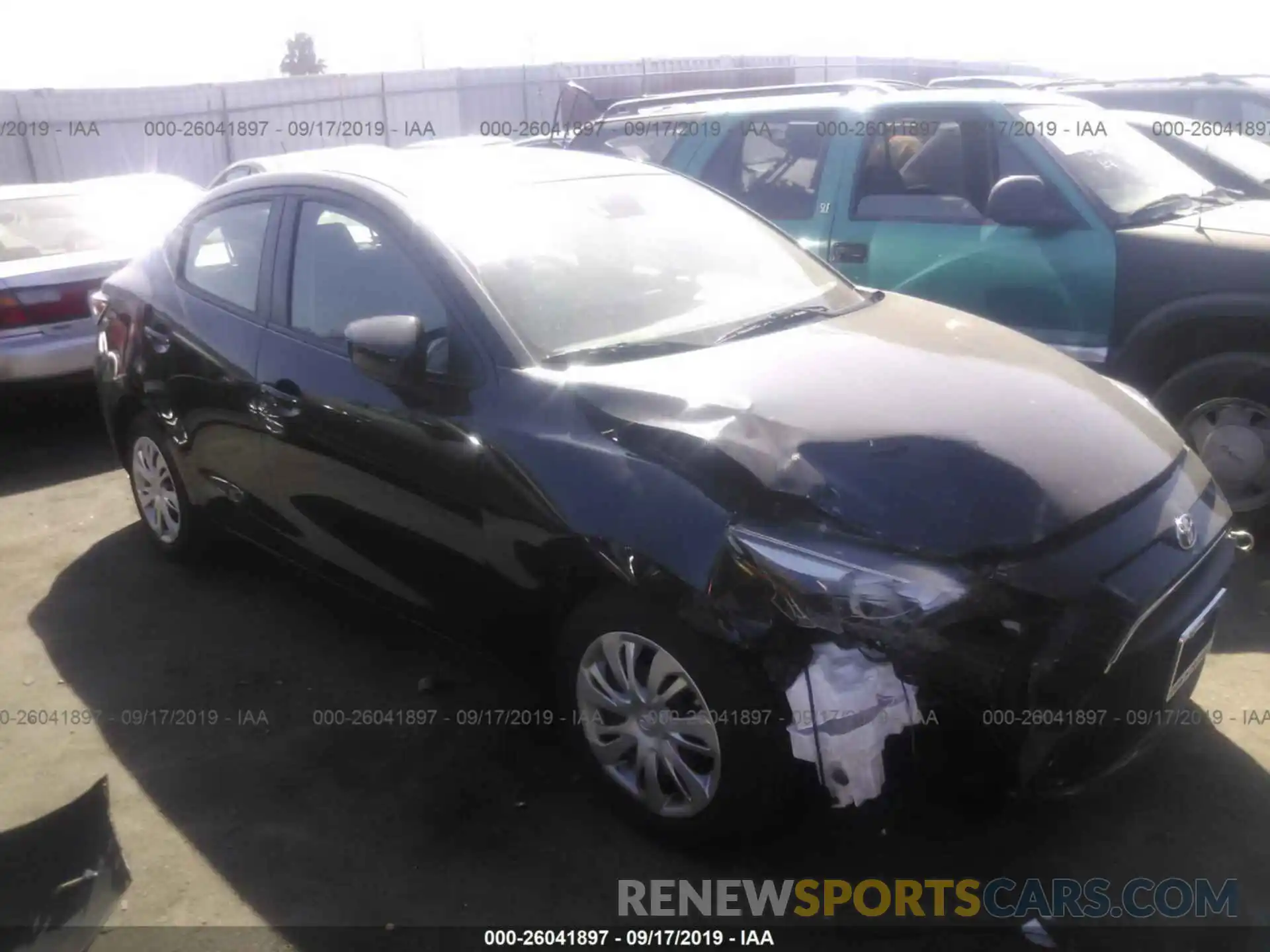 1 Photograph of a damaged car 3MYDLBYV1KY508928 TOYOTA YARIS 2019