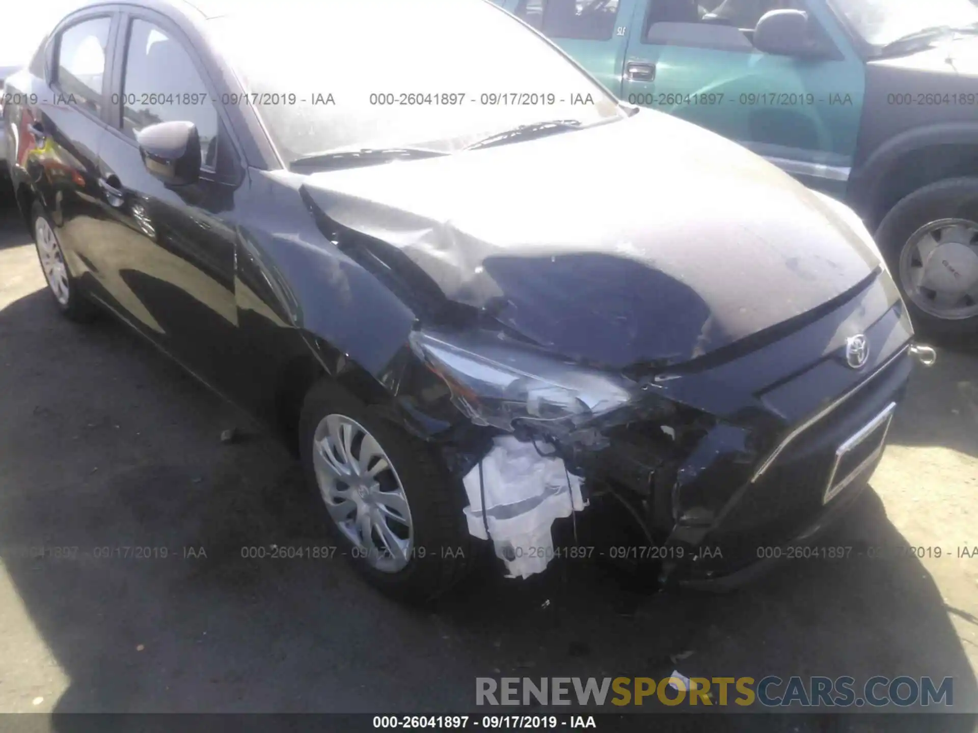 6 Photograph of a damaged car 3MYDLBYV1KY508928 TOYOTA YARIS 2019