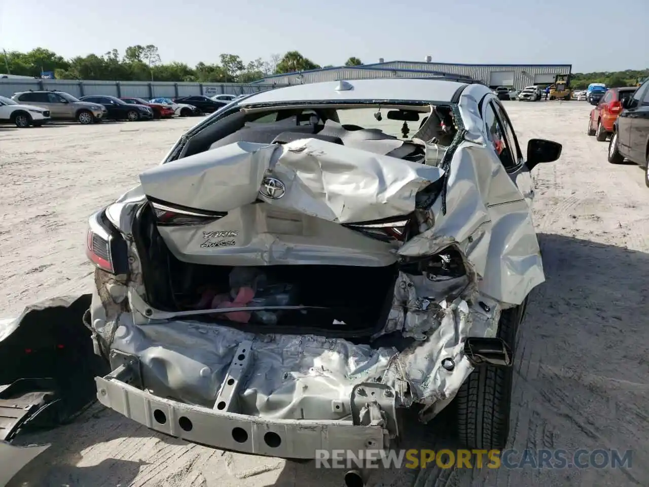 9 Photograph of a damaged car 3MYDLBYV1KY509027 TOYOTA YARIS 2019