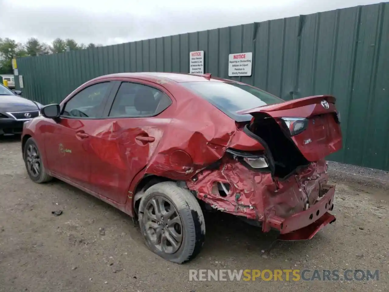 3 Photograph of a damaged car 3MYDLBYV1KY509707 TOYOTA YARIS 2019