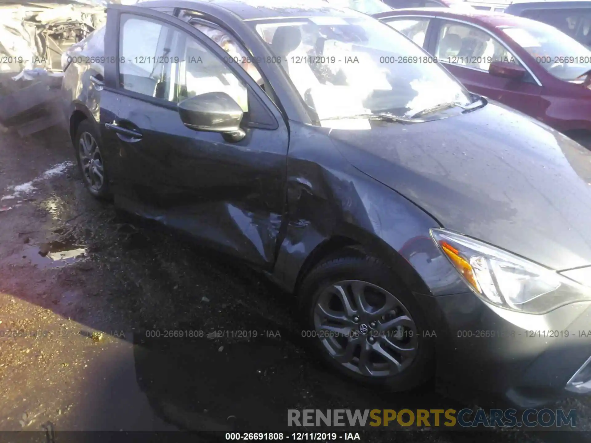 6 Photograph of a damaged car 3MYDLBYV1KY510727 TOYOTA YARIS 2019