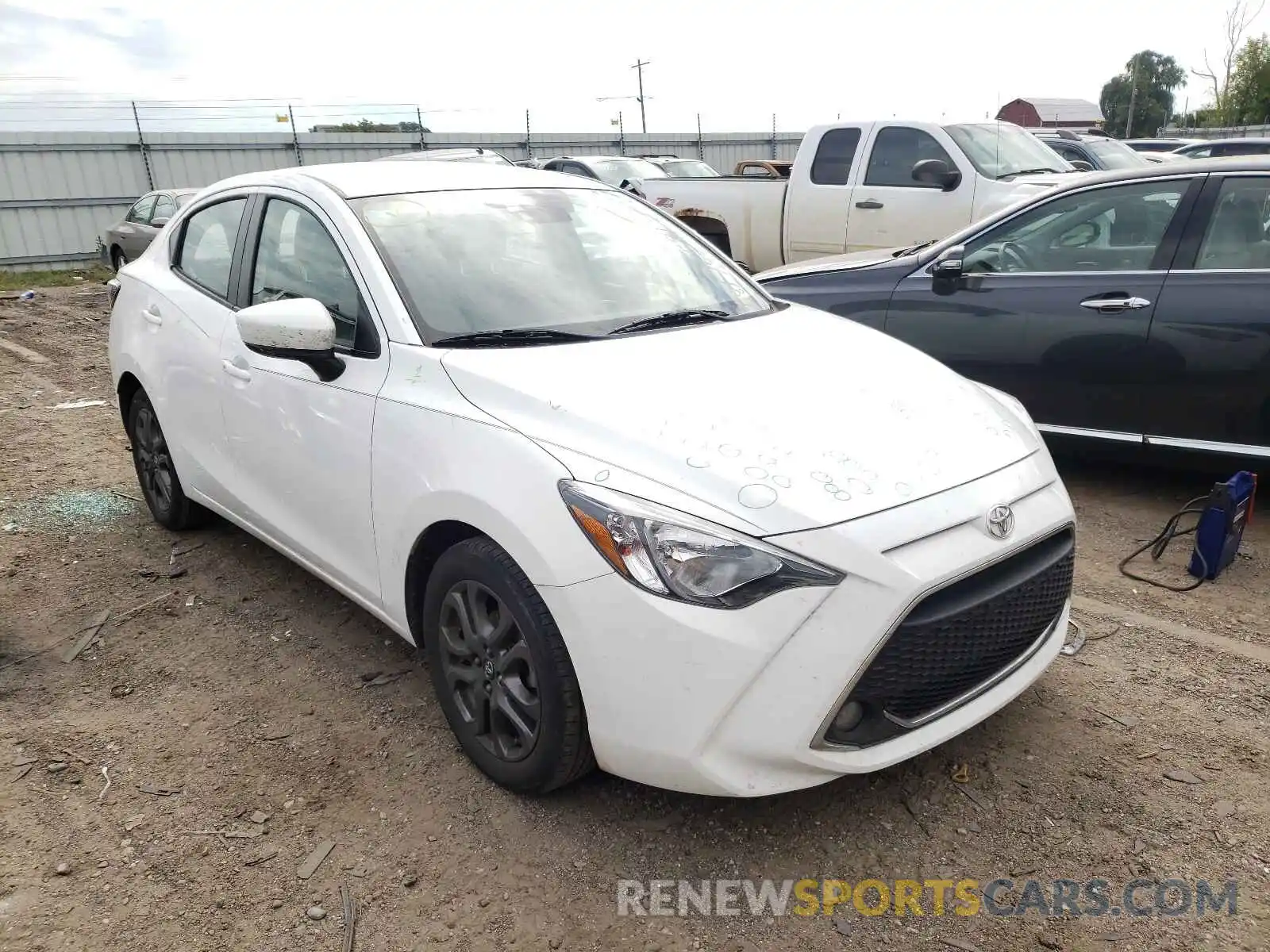 1 Photograph of a damaged car 3MYDLBYV1KY511344 TOYOTA YARIS 2019