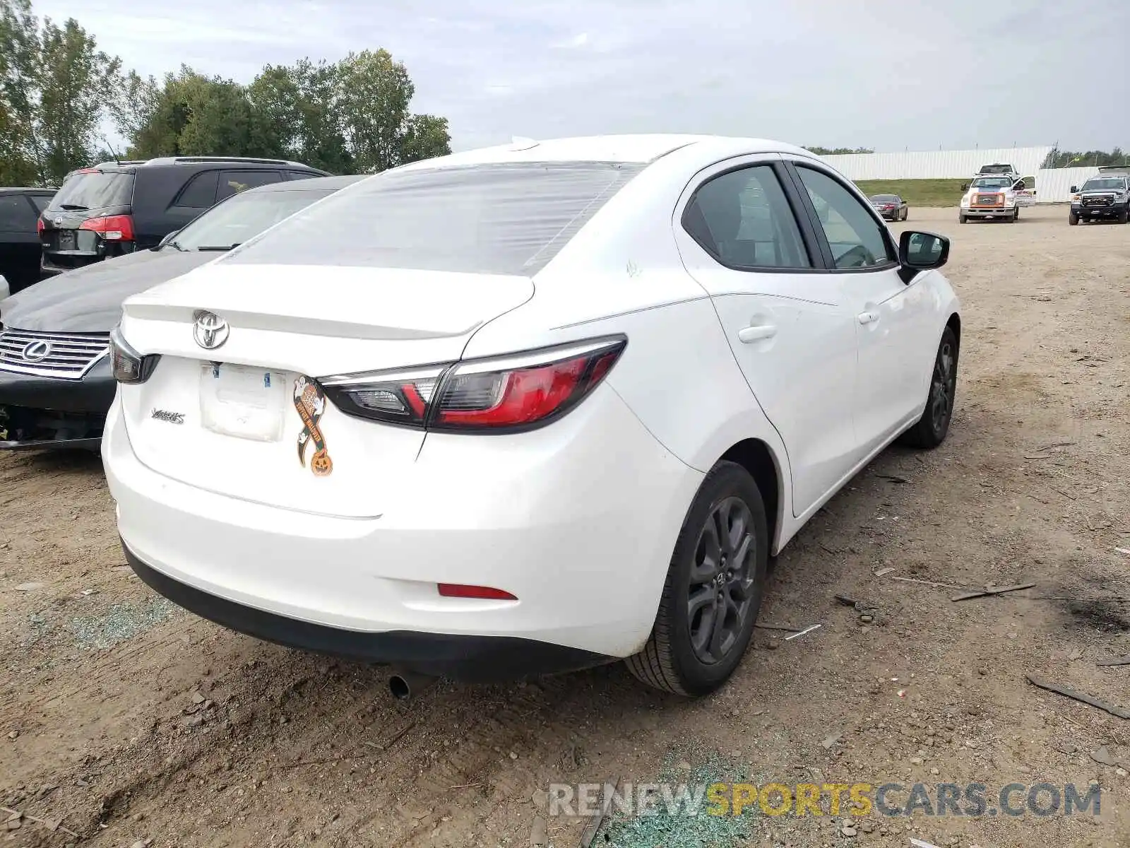 4 Photograph of a damaged car 3MYDLBYV1KY511344 TOYOTA YARIS 2019