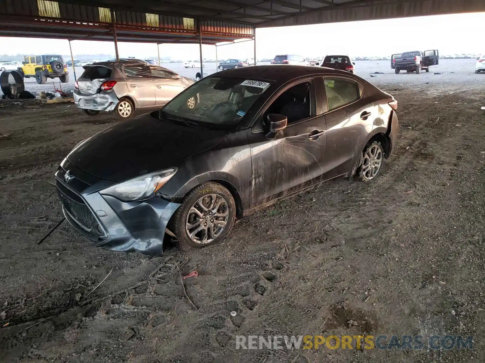 2 Photograph of a damaged car 3MYDLBYV1KY512901 TOYOTA YARIS 2019