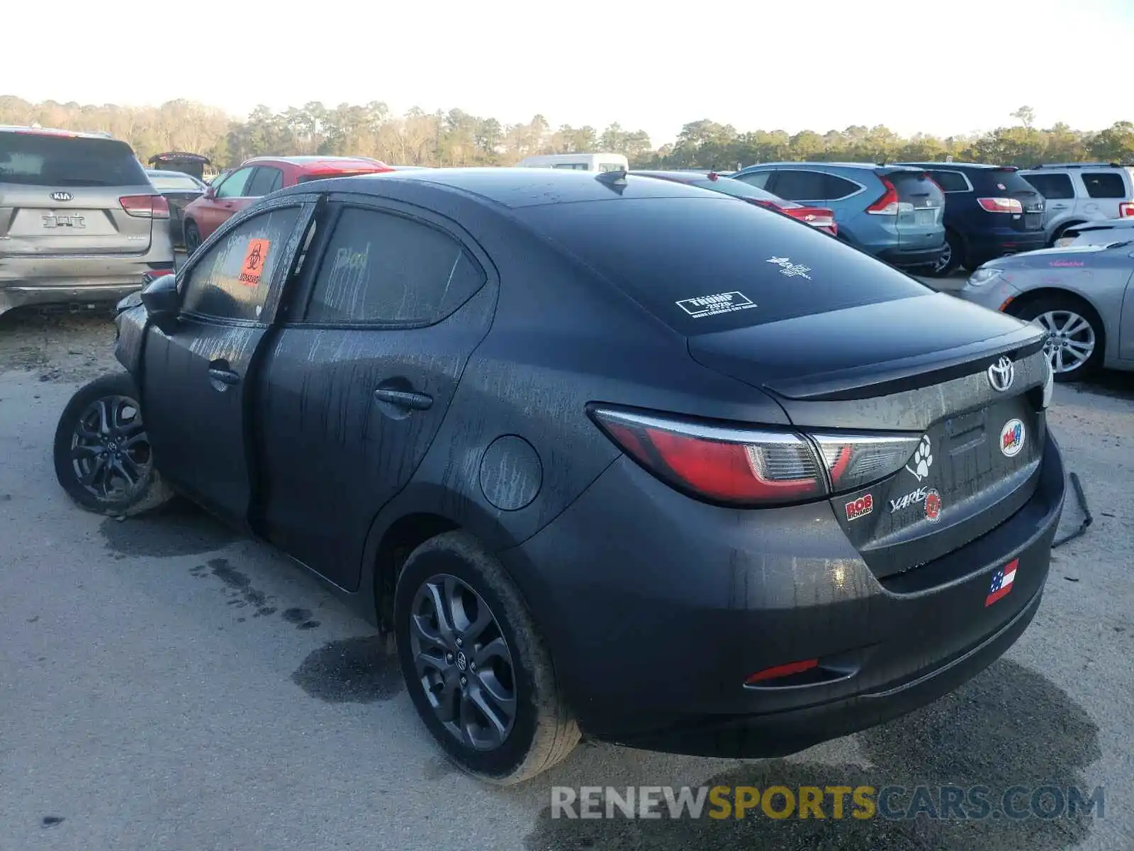 3 Photograph of a damaged car 3MYDLBYV1KY513188 TOYOTA YARIS 2019