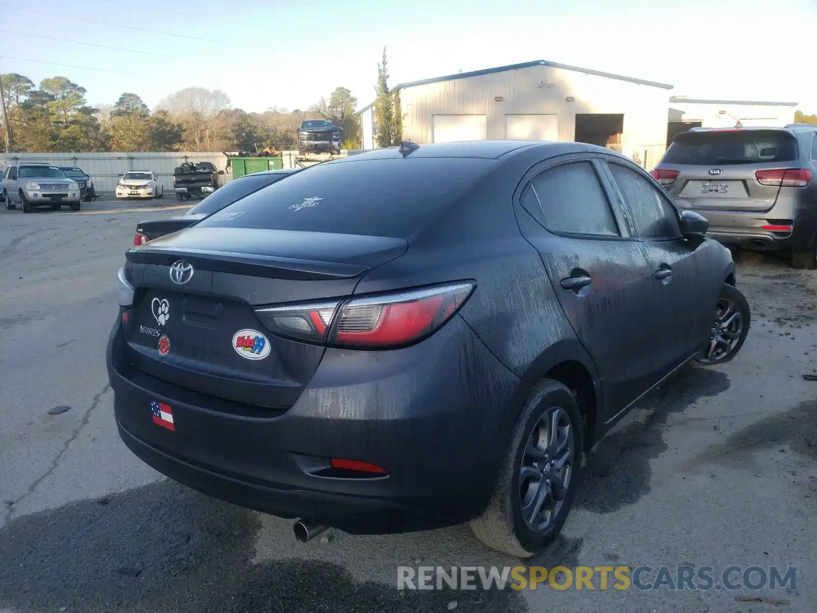 4 Photograph of a damaged car 3MYDLBYV1KY513188 TOYOTA YARIS 2019