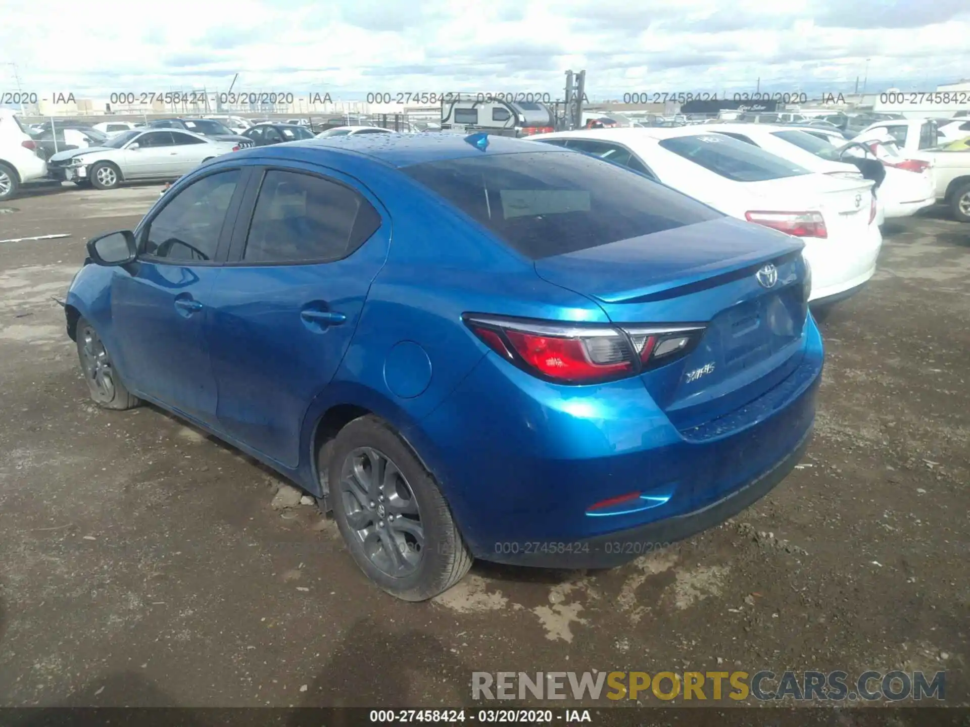 3 Photograph of a damaged car 3MYDLBYV1KY514373 TOYOTA YARIS 2019