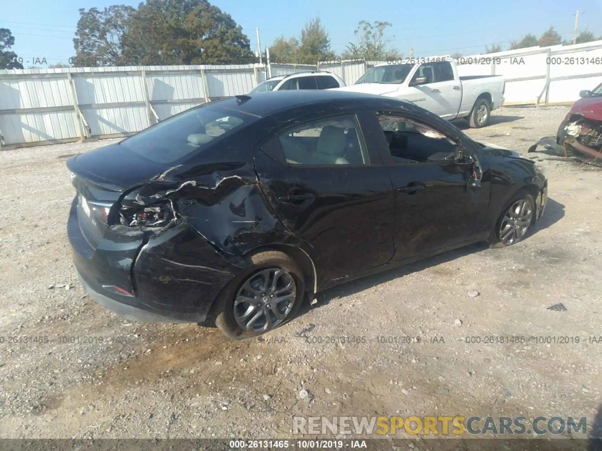 4 Photograph of a damaged car 3MYDLBYV1KY515796 TOYOTA YARIS 2019