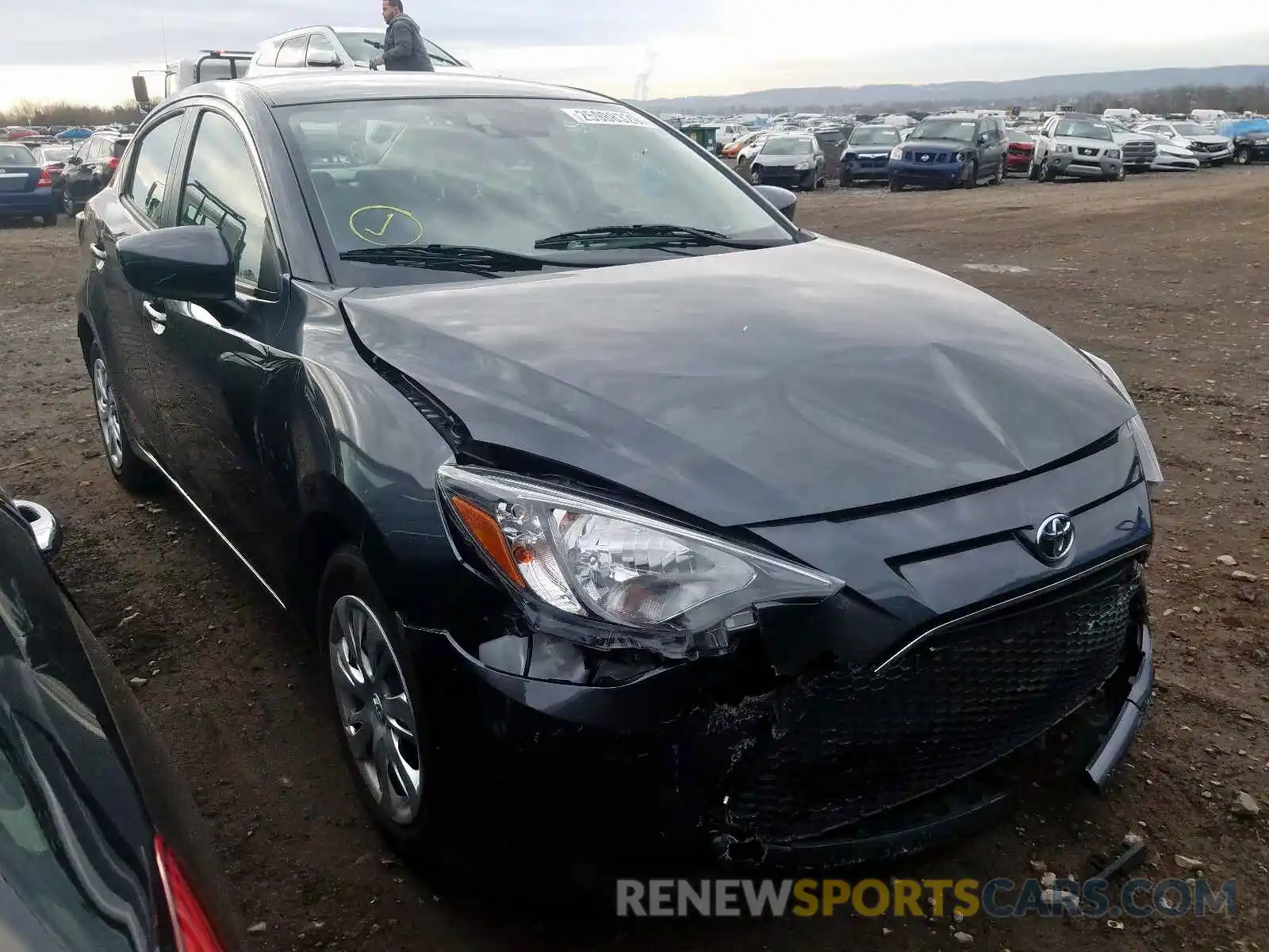 1 Photograph of a damaged car 3MYDLBYV1KY516074 TOYOTA YARIS 2019