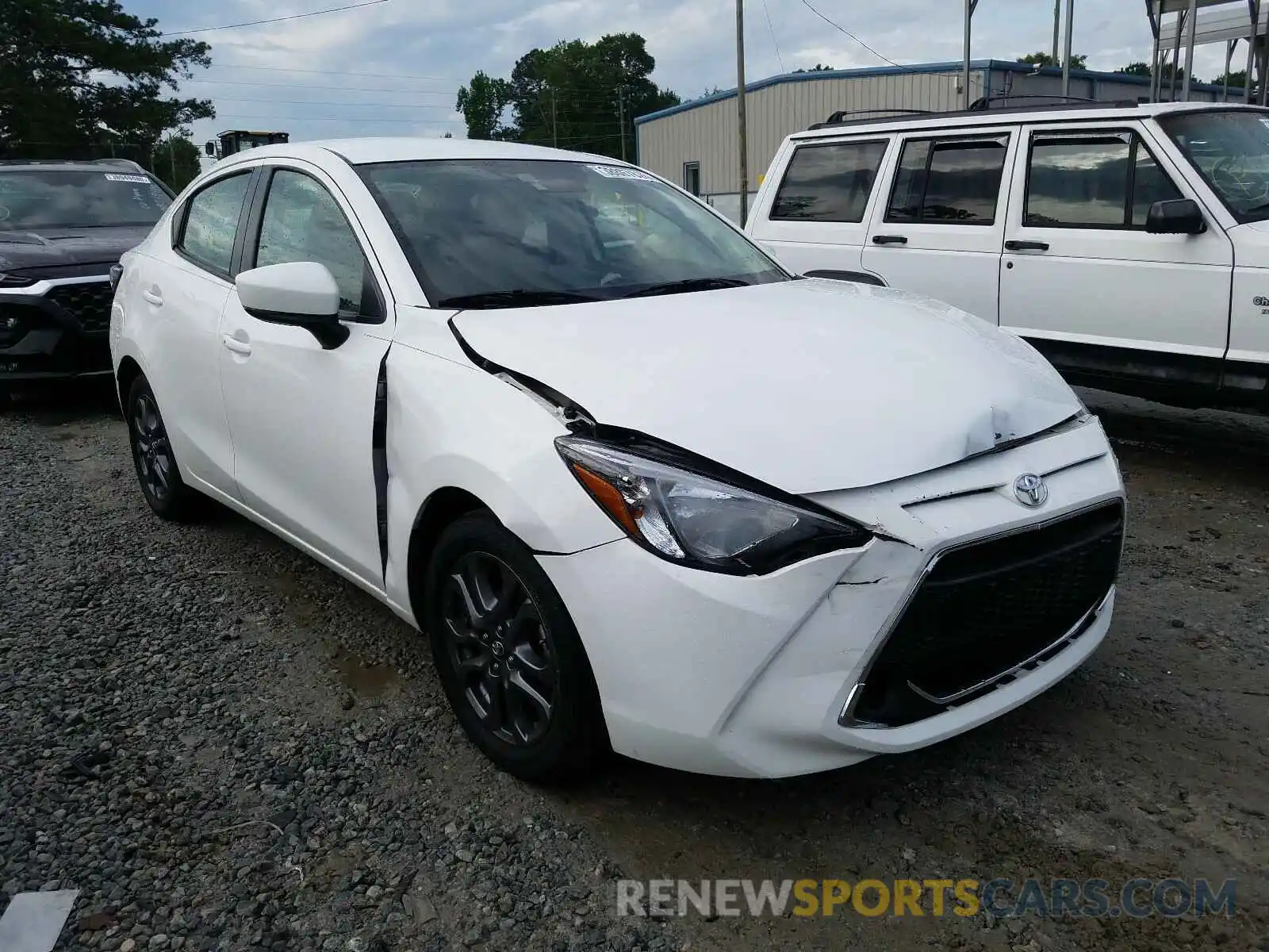 1 Photograph of a damaged car 3MYDLBYV1KY516804 TOYOTA YARIS 2019