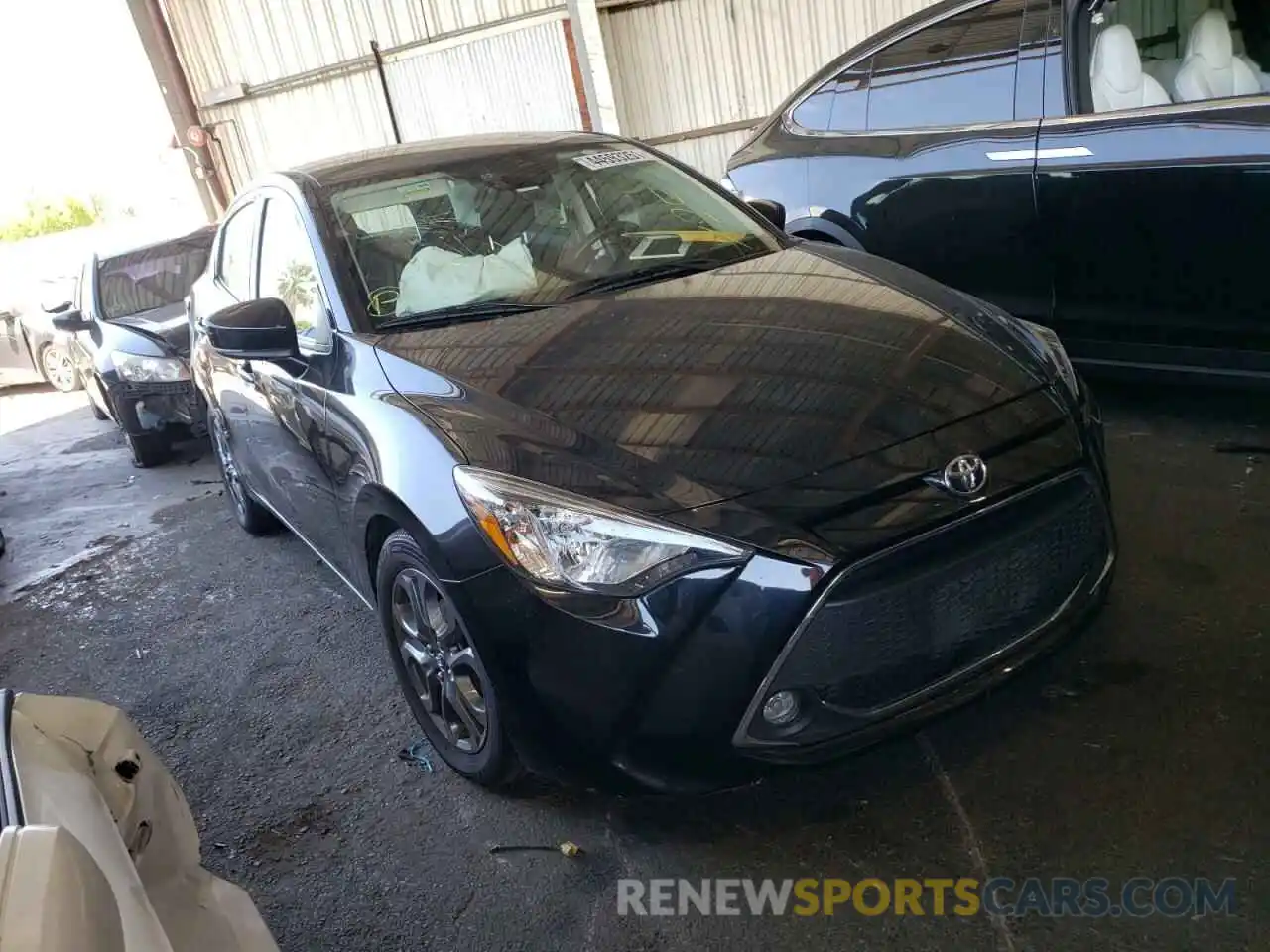 1 Photograph of a damaged car 3MYDLBYV1KY516821 TOYOTA YARIS 2019