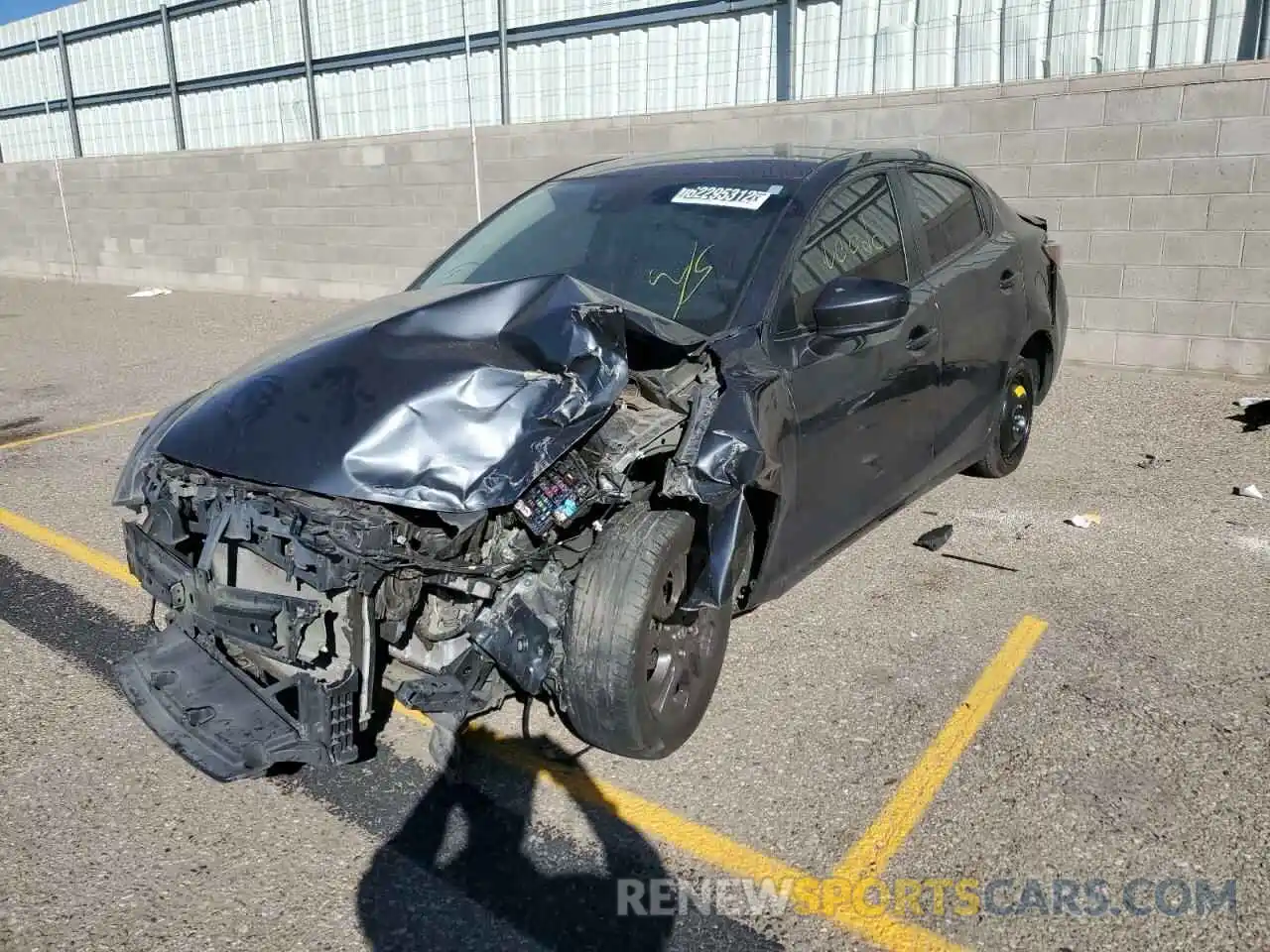 1 Photograph of a damaged car 3MYDLBYV1KY518388 TOYOTA YARIS 2019