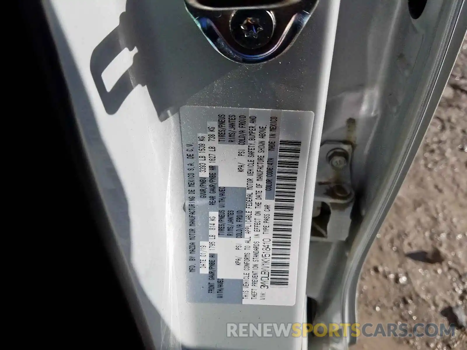 10 Photograph of a damaged car 3MYDLBYV1KY518410 TOYOTA YARIS 2019