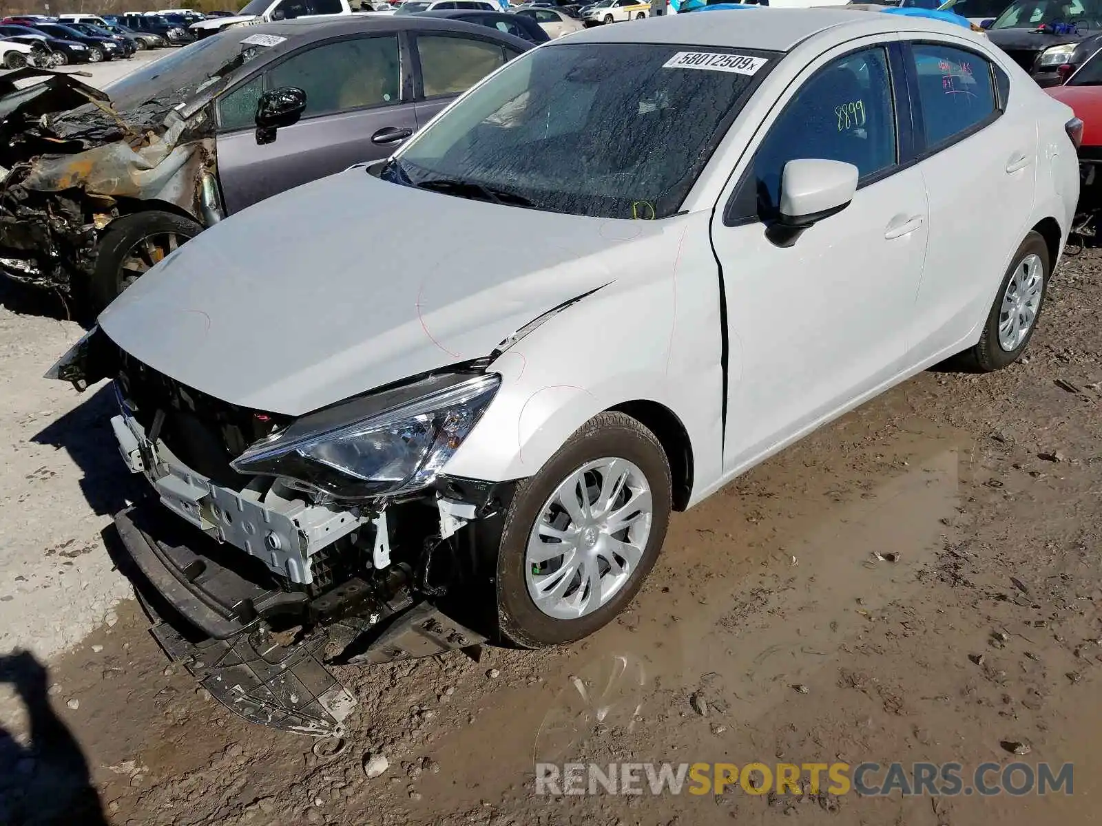 2 Photograph of a damaged car 3MYDLBYV1KY518410 TOYOTA YARIS 2019