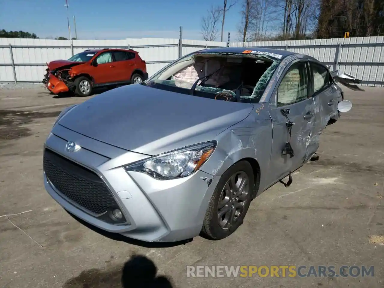 2 Photograph of a damaged car 3MYDLBYV1KY518701 TOYOTA YARIS 2019