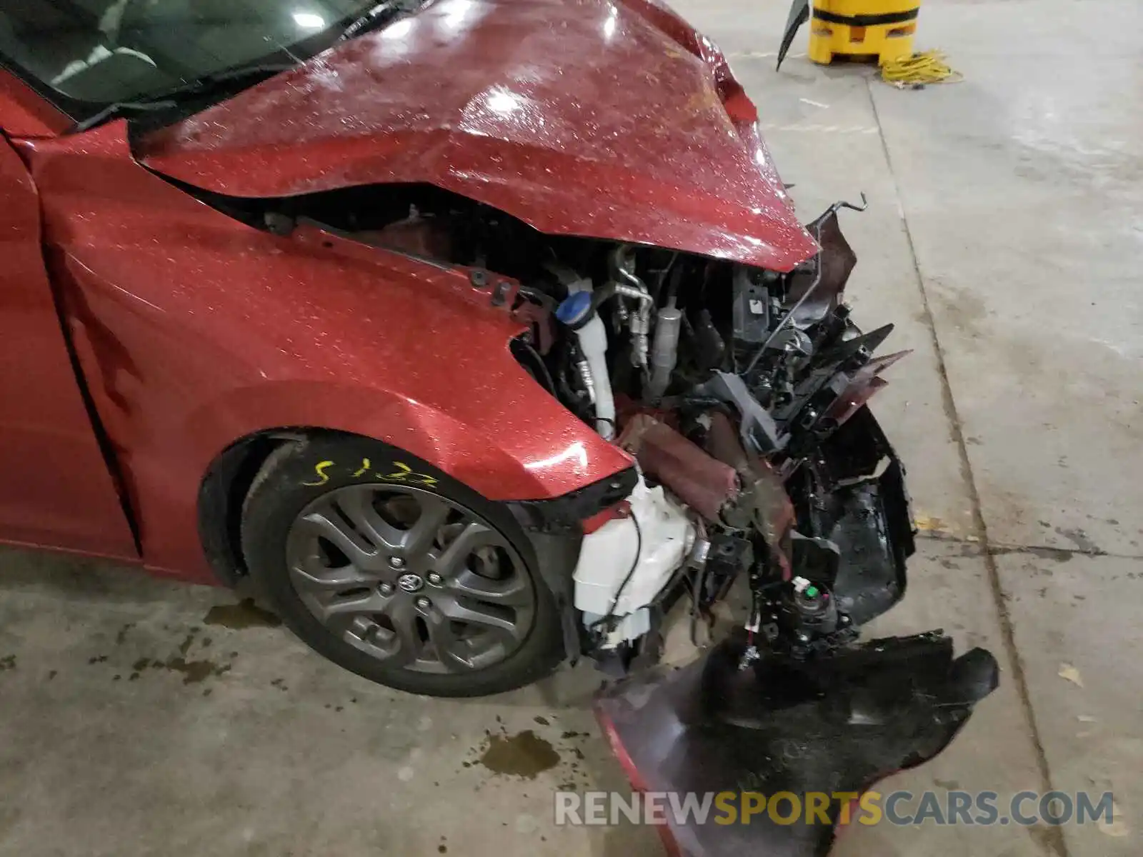 9 Photograph of a damaged car 3MYDLBYV1KY519783 TOYOTA YARIS 2019