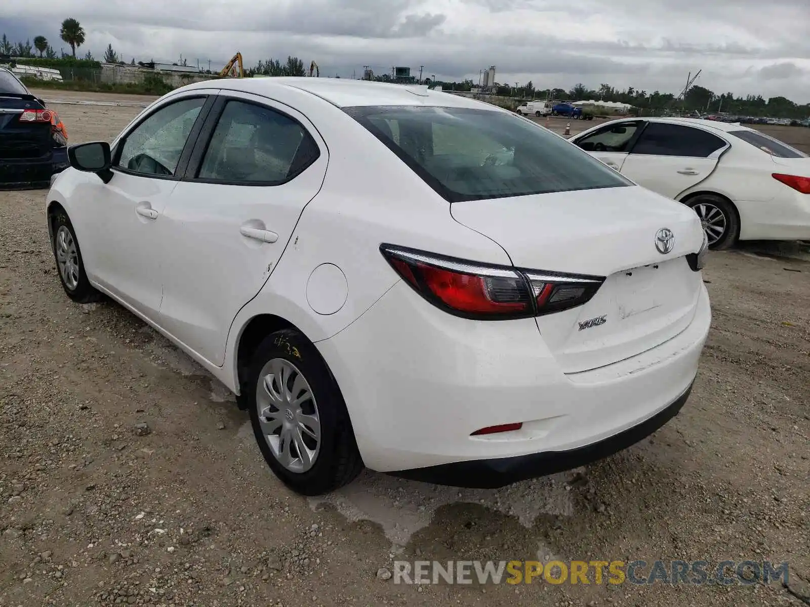 3 Photograph of a damaged car 3MYDLBYV1KY520125 TOYOTA YARIS 2019