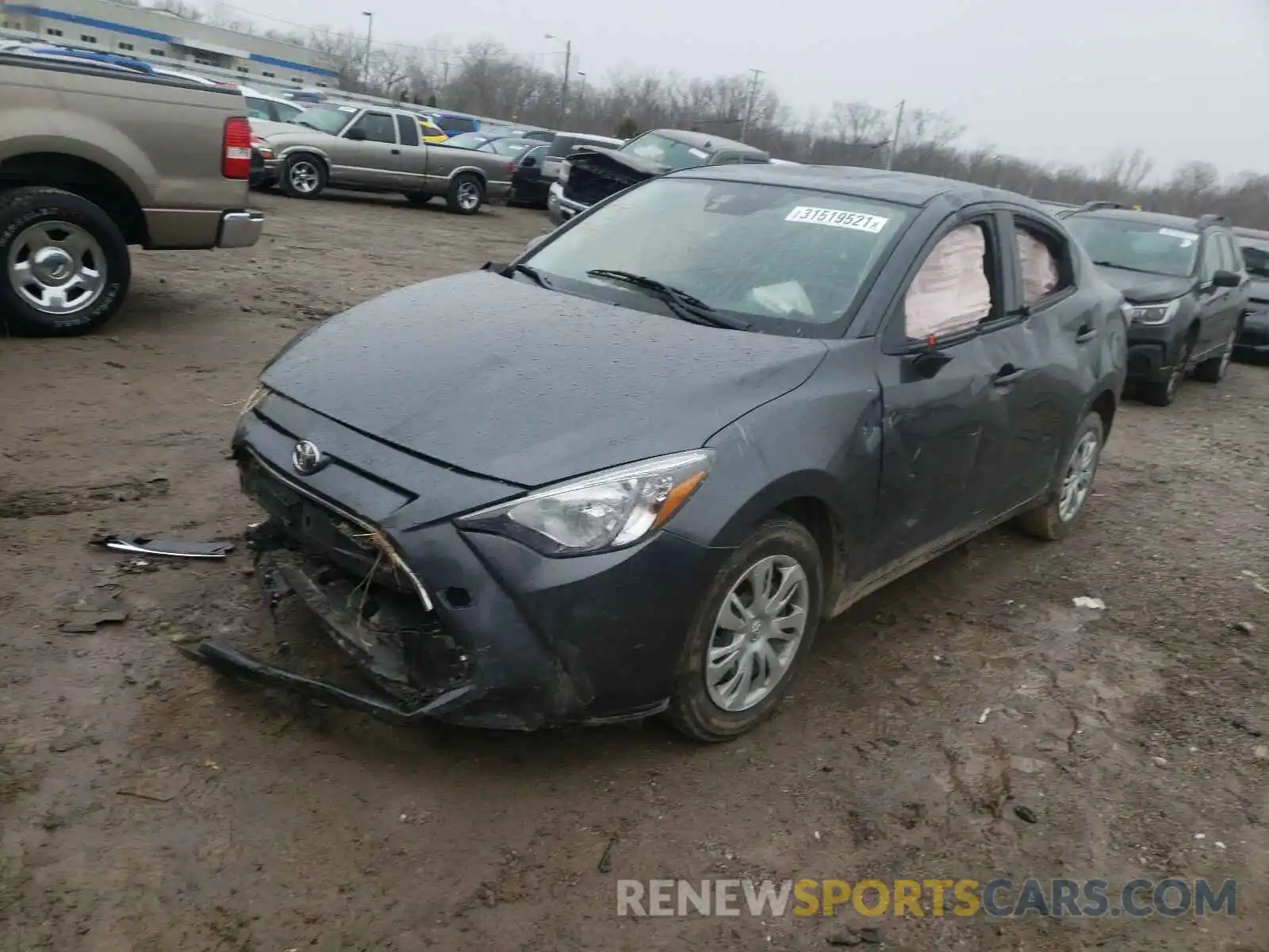 2 Photograph of a damaged car 3MYDLBYV1KY521792 TOYOTA YARIS 2019