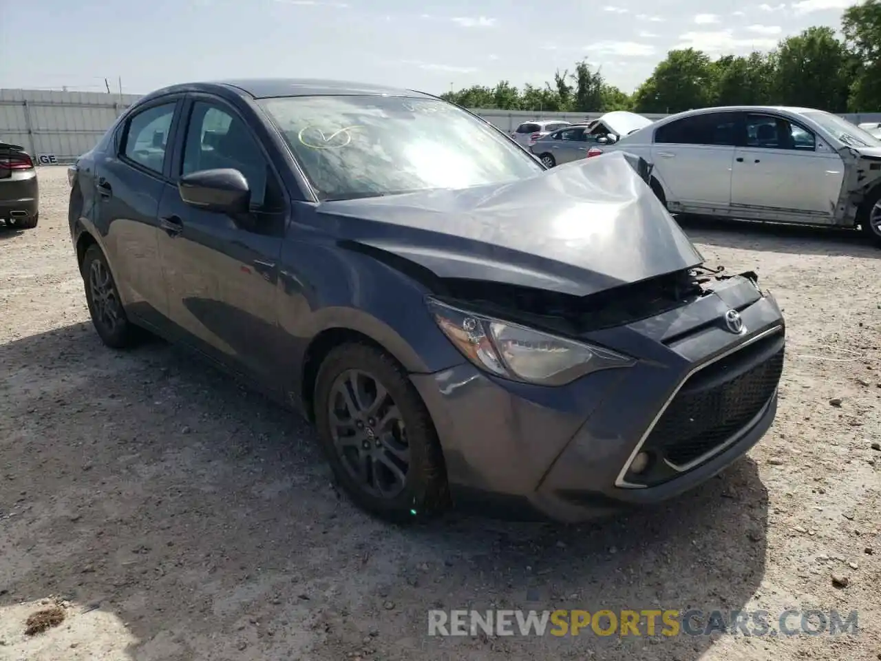 1 Photograph of a damaged car 3MYDLBYV1KY522229 TOYOTA YARIS 2019