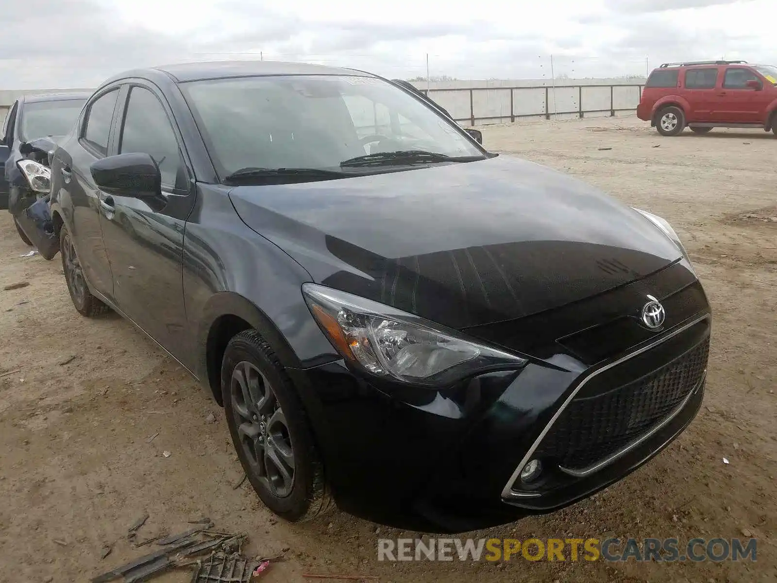 1 Photograph of a damaged car 3MYDLBYV1KY524868 TOYOTA YARIS 2019