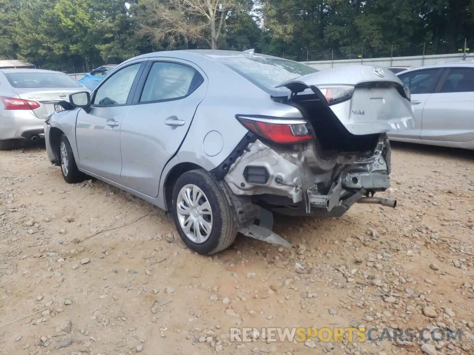 3 Photograph of a damaged car 3MYDLBYV1KY525020 TOYOTA YARIS 2019